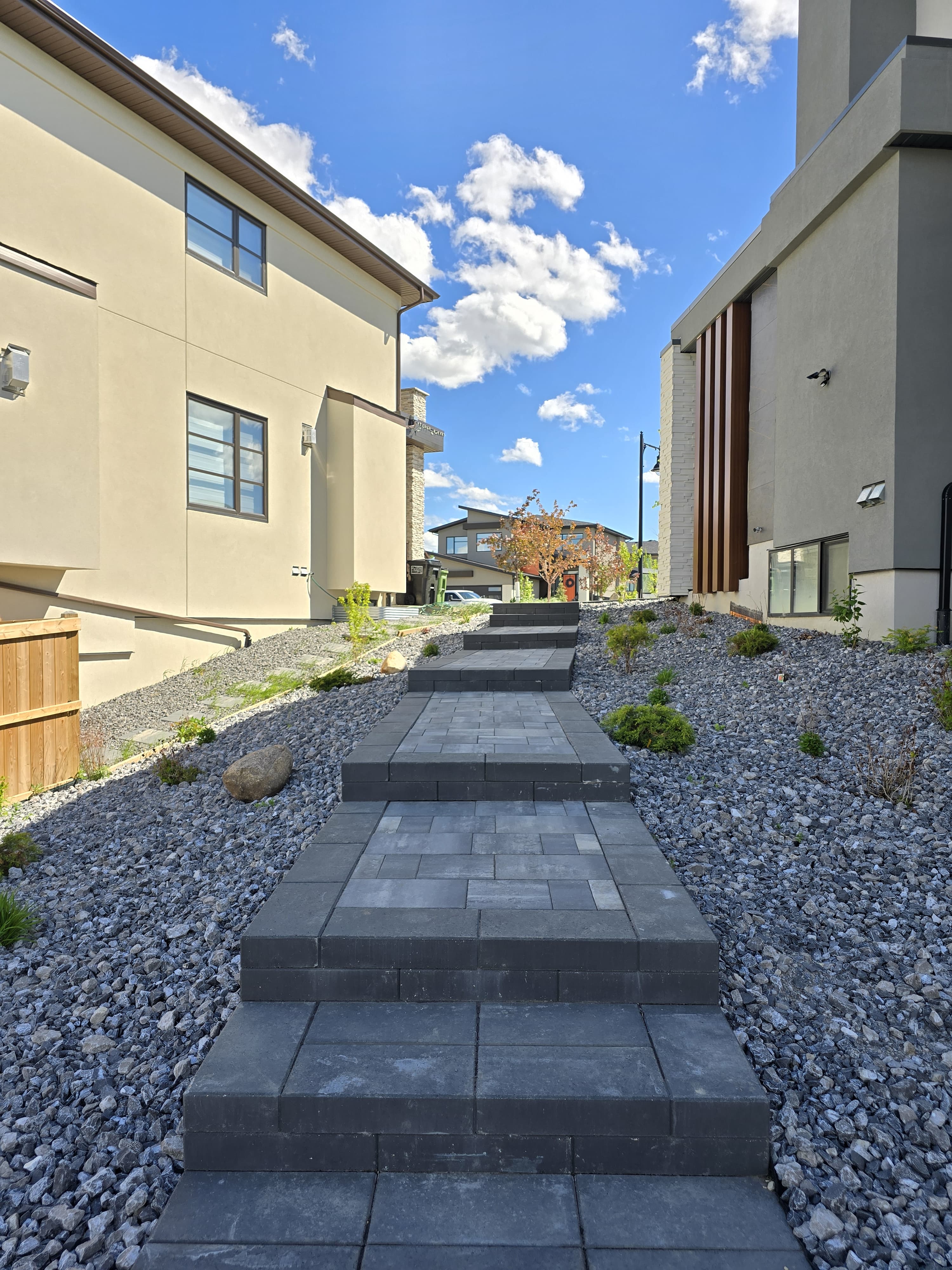 Hardscape walkway and steps — Edmonton